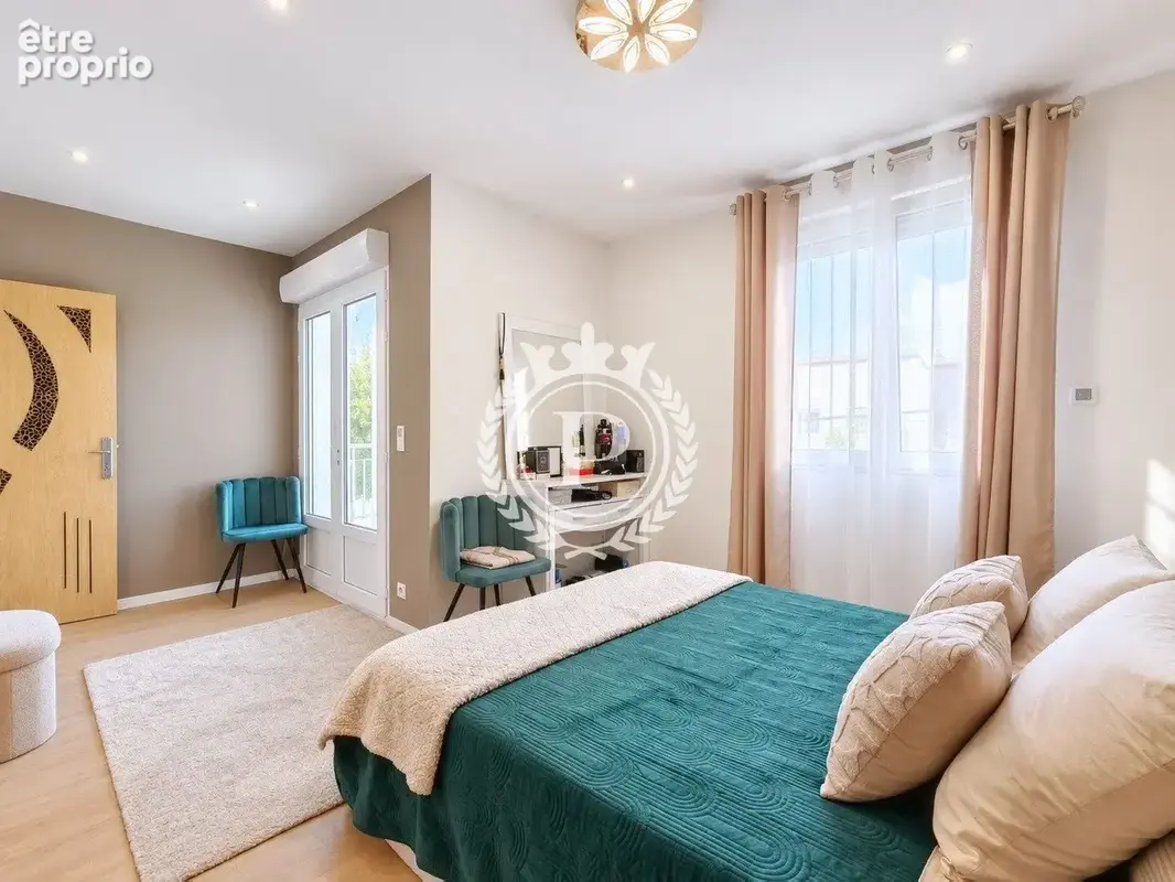 Maison 8 pièces 165 m² à vendre à Villepinte (93420) - photo 4