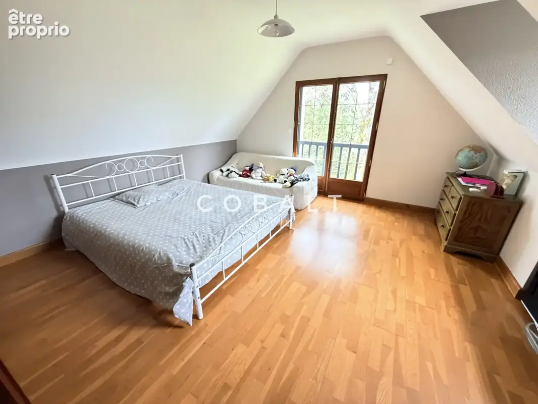 Maison d'exception 7 pièces - environnement idéal - photo 9
