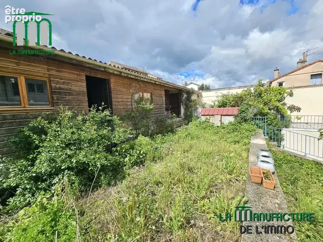 T4 de 122 m² avec jardin privatif et dependance - photo 5