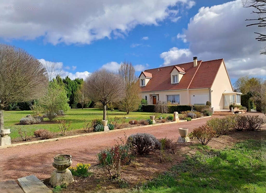 Maison à ARCAY