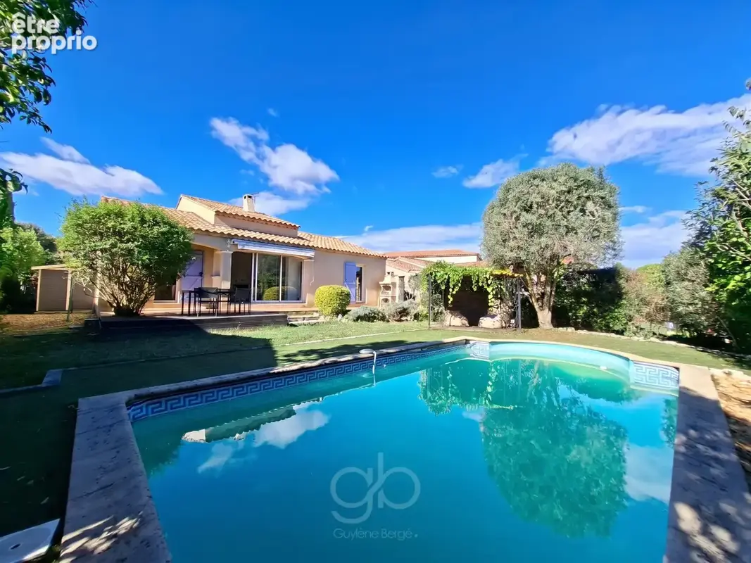 Sommieres (30250)  t5, 3 chambres  plain-pied  piscine, grand jardin au calme - photo 1