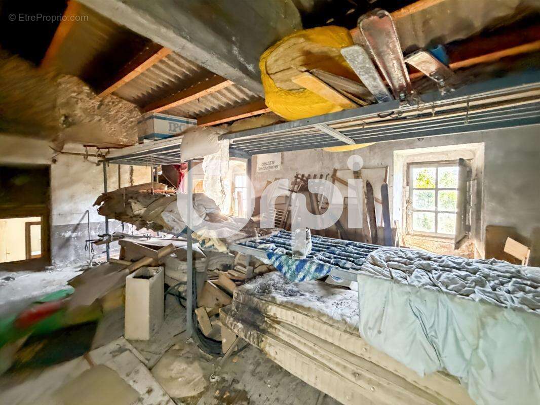 Maison avec terrain attenant À Vendre - photo 21