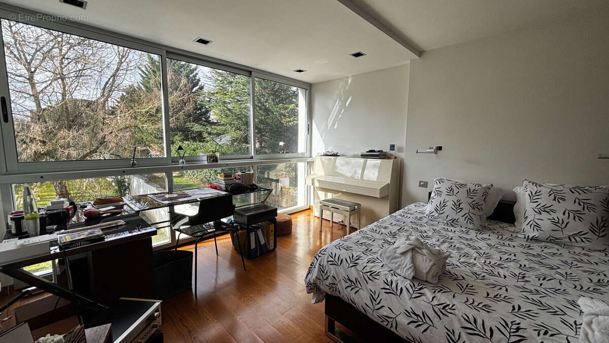 Maison à ENGHIEN-LES-BAINS