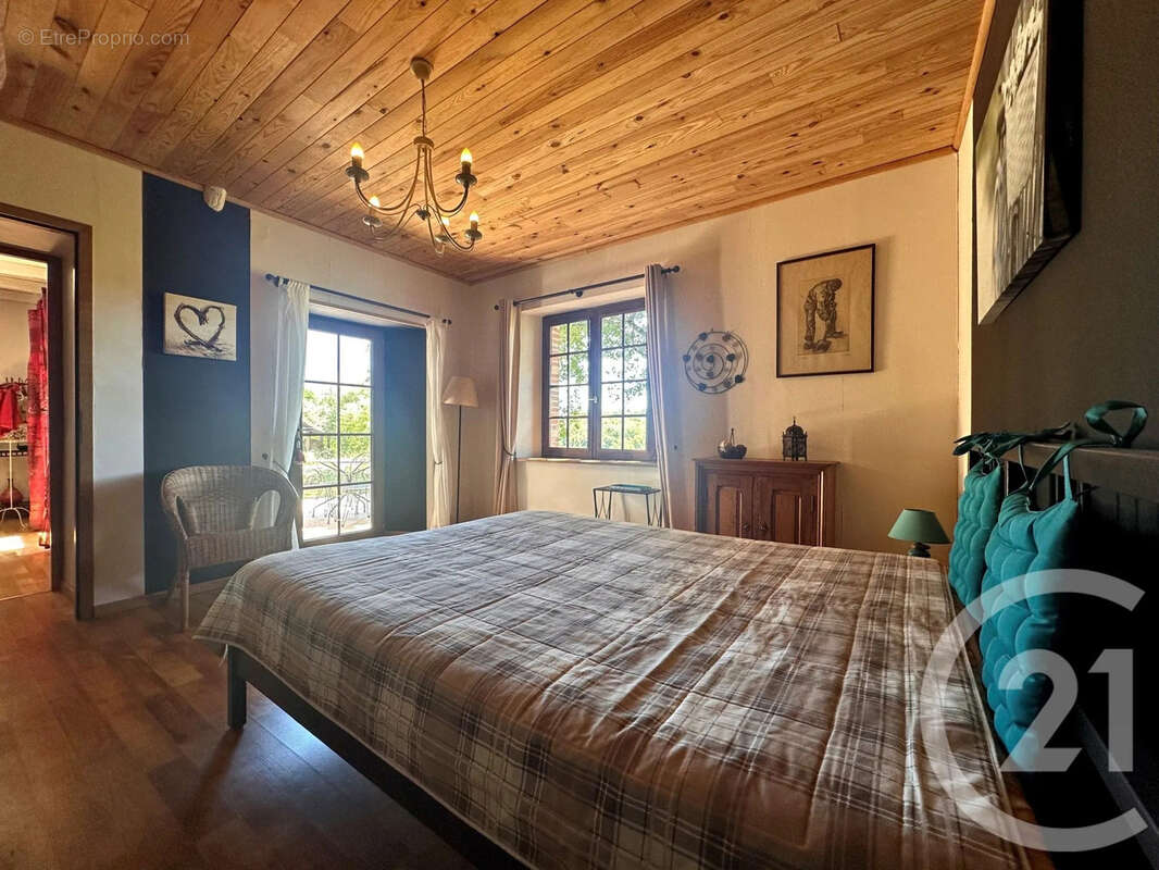 Maison à MONTGAILLARD