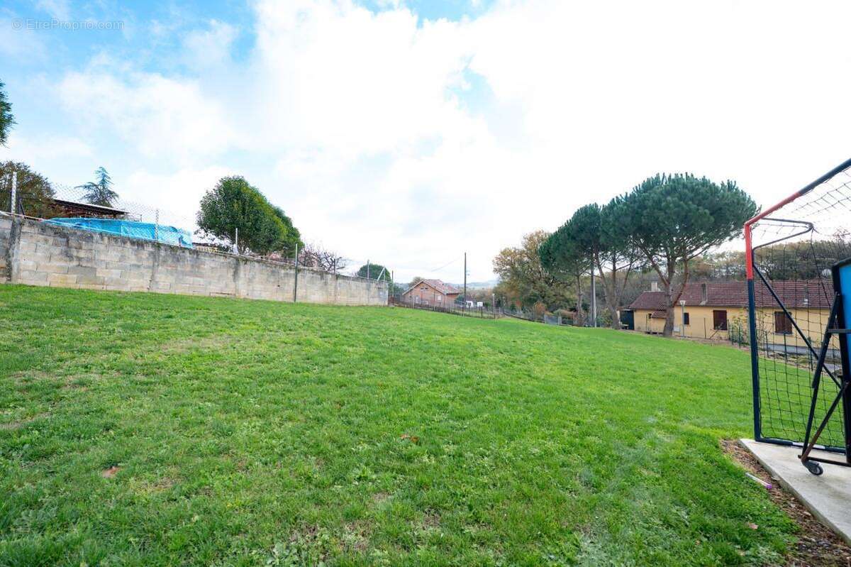 Maison à BLAYE-LES-MINES
