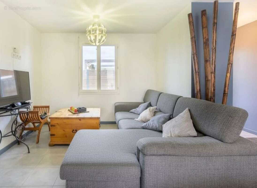 Maison à PARENTIS-EN-BORN