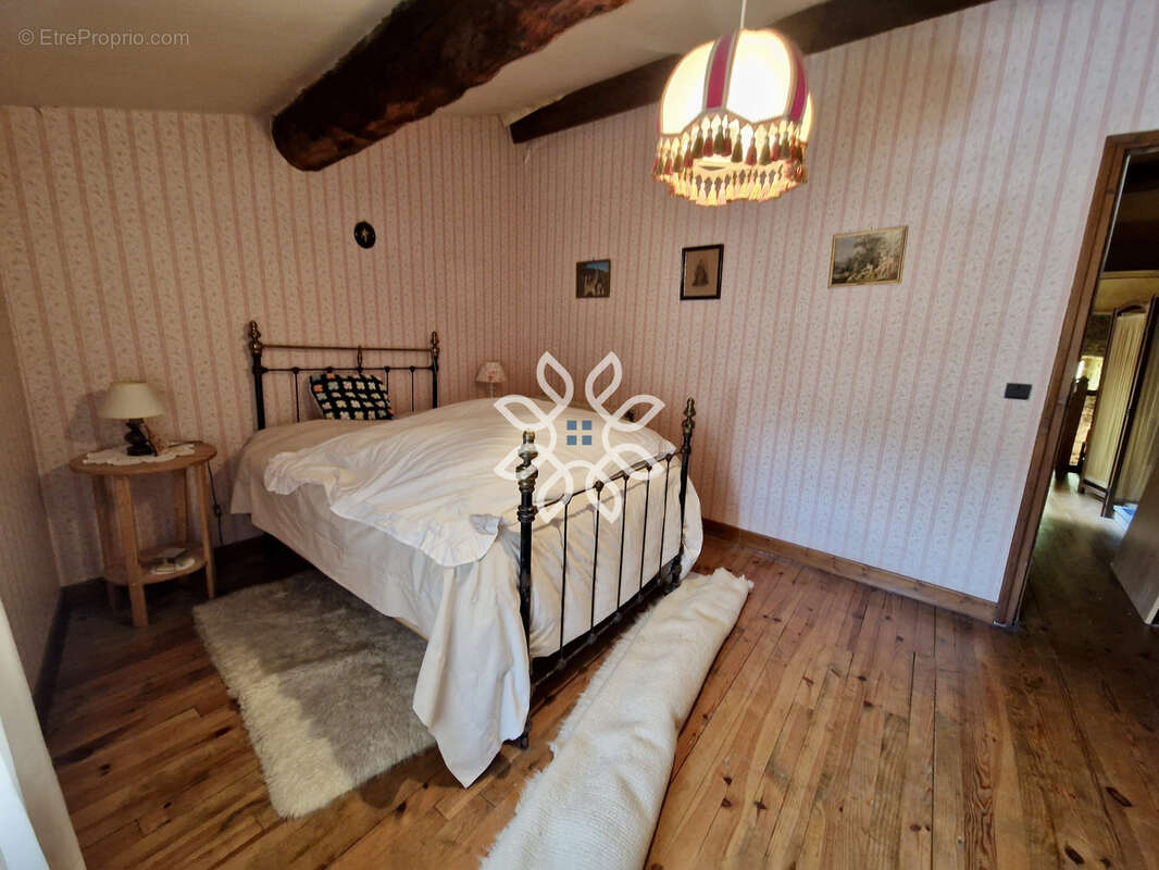 Maison de village - 163m2 - photo 13