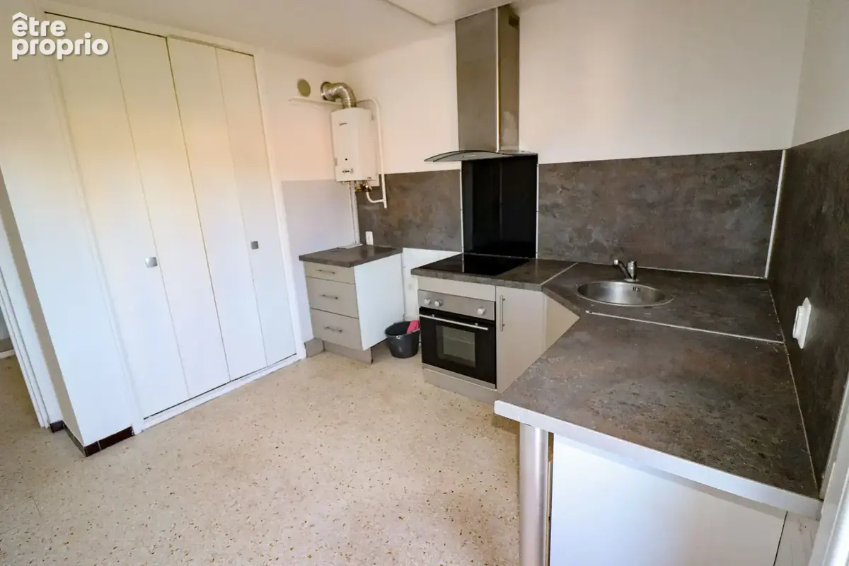 DRAGUIGNAN Appartement T3 62M2 avec terrasse et cave - photo 3