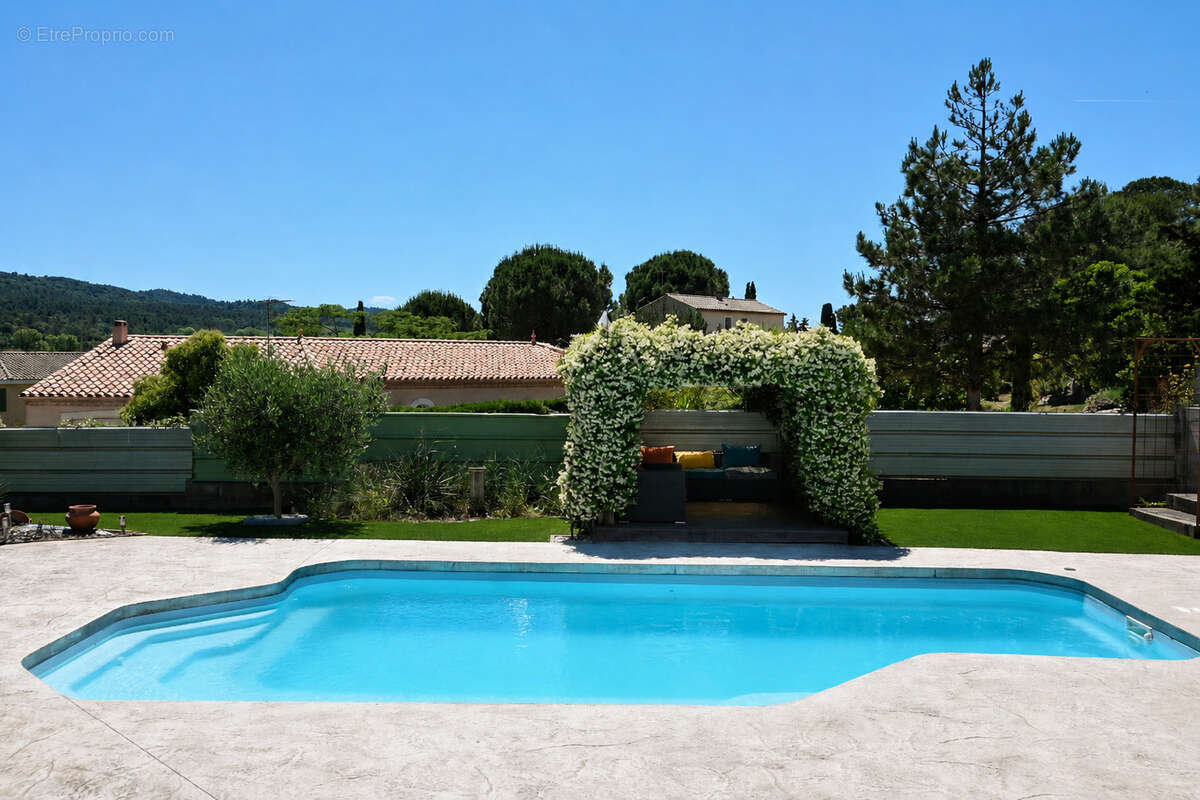 Superbe Villa sur Palaja avec piscine et vue exceptionnelle - photo 5