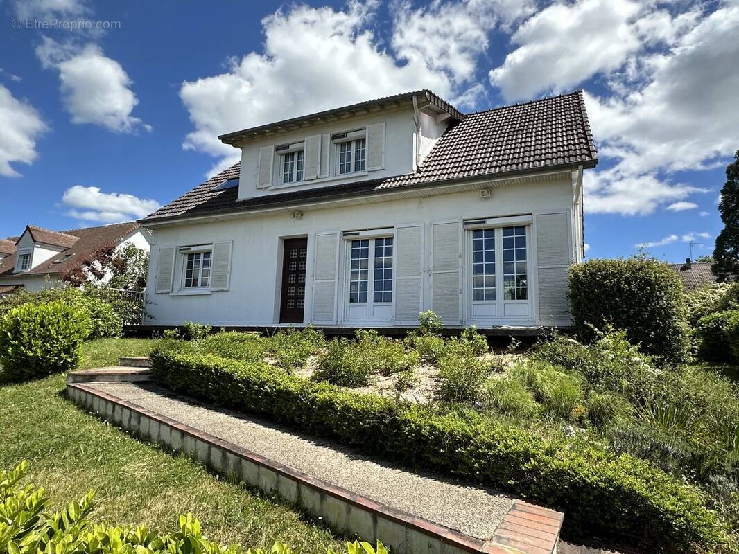 Maison à SAINT-GEORGES-SUR-BAULCHE