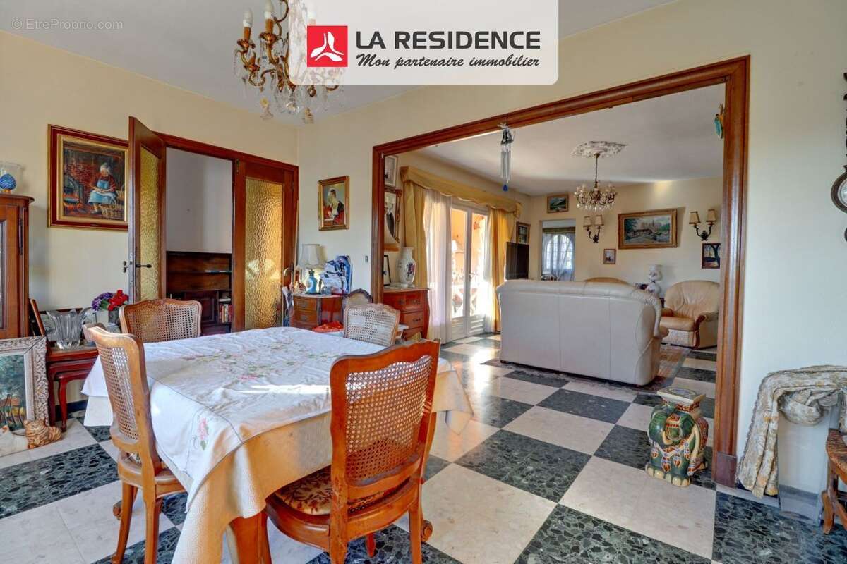 Maison à SAINT-RAPHAEL