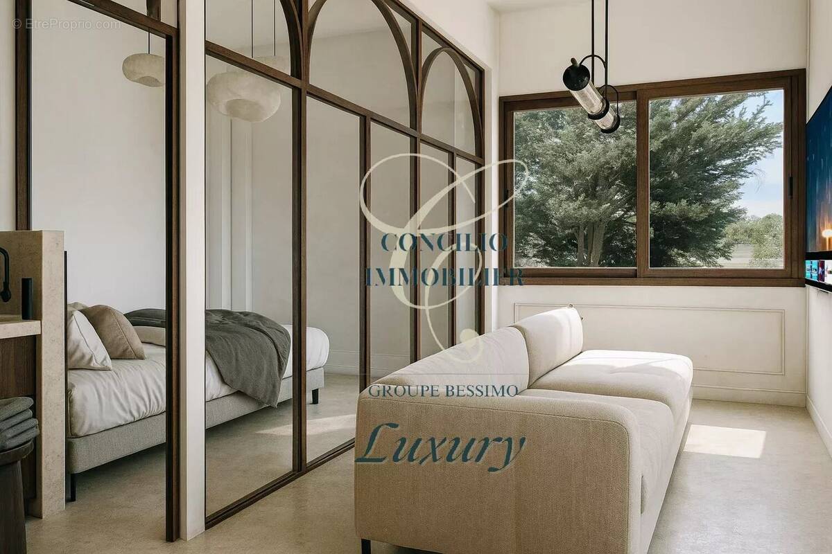 Appartement à VERSAILLES