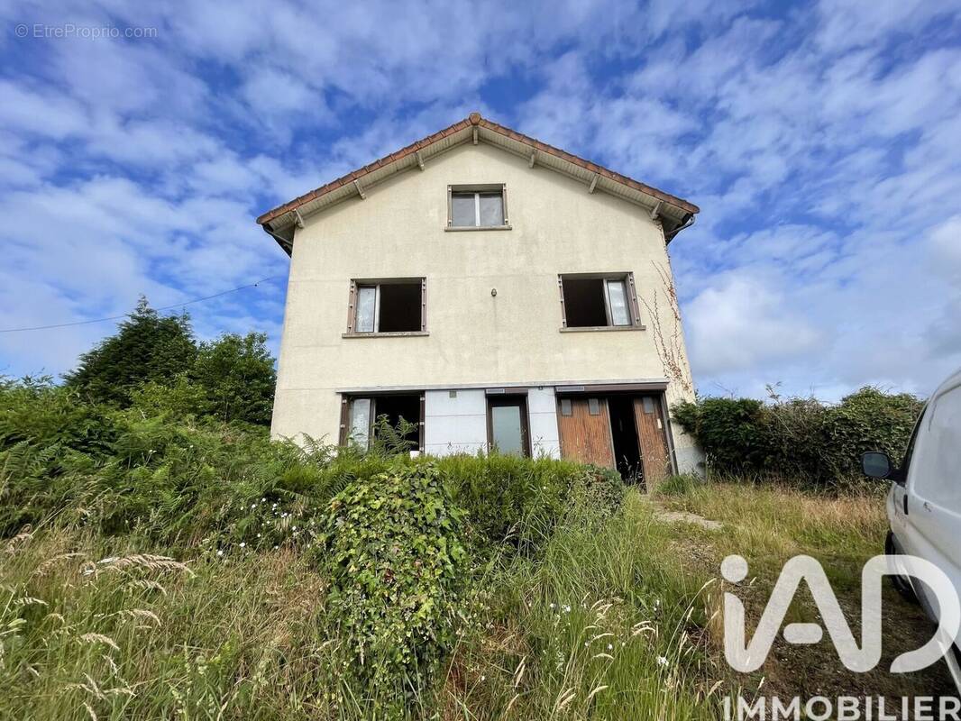 Photo 1 - Maison à CHATEAUNEUF-LA-FORET