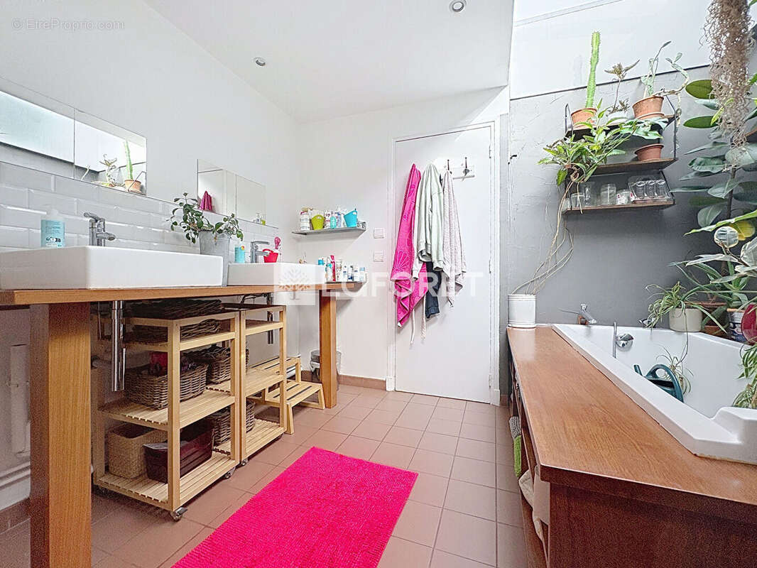 Appartement à BAGNOLET