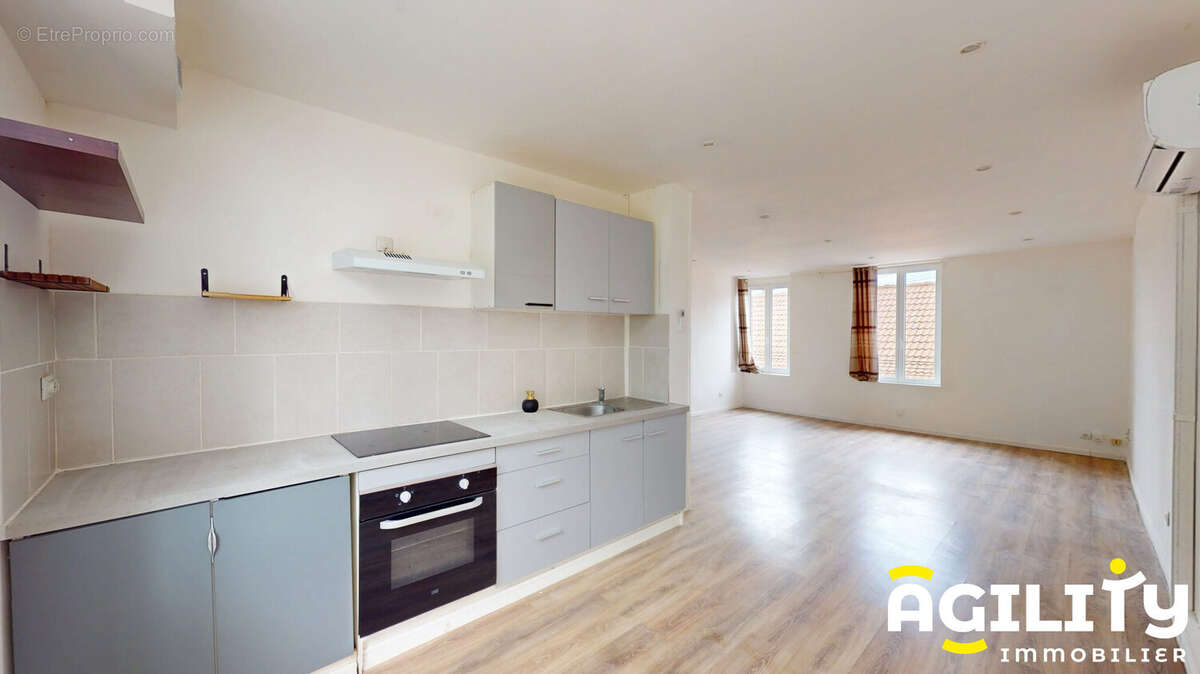 Appartement 78 m² à Saint-Amand-Les-Eaux  - photo 2