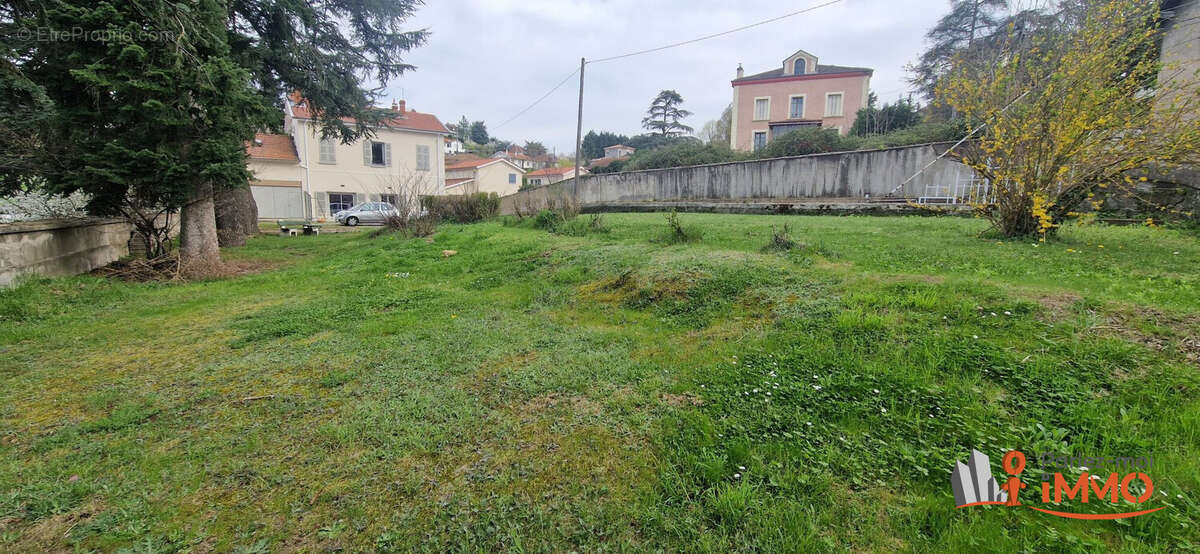 Terrain à RIVE-DE-GIER