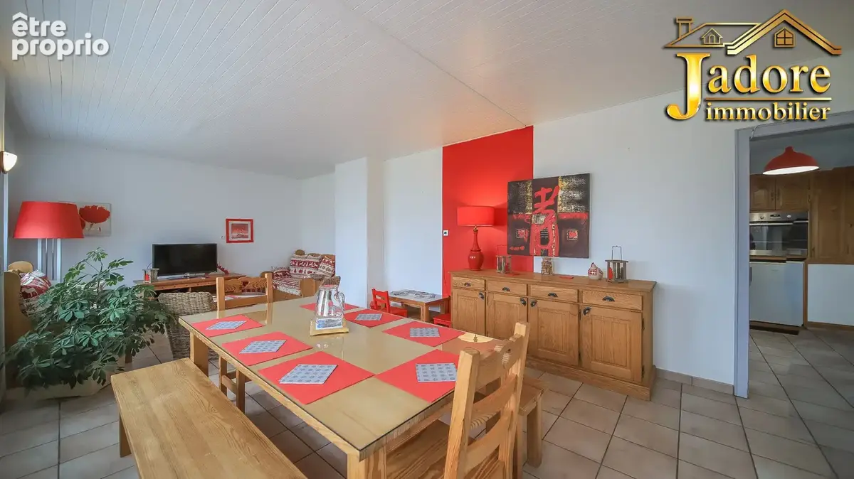 Ensemble immobilier rénové - photo 12