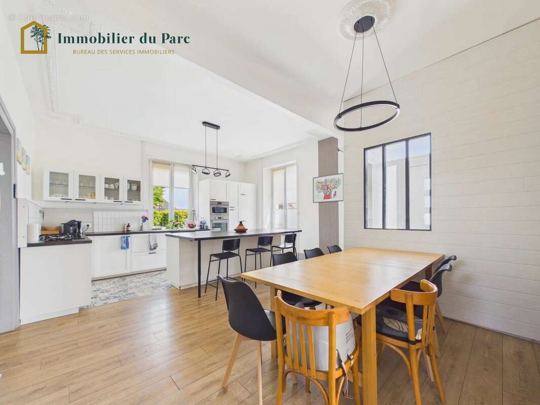 Maison à OFFEMONT
