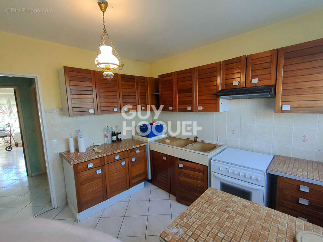 Appartement Aubergenville 4 pièce(s) 74.37 m2 - photo 2