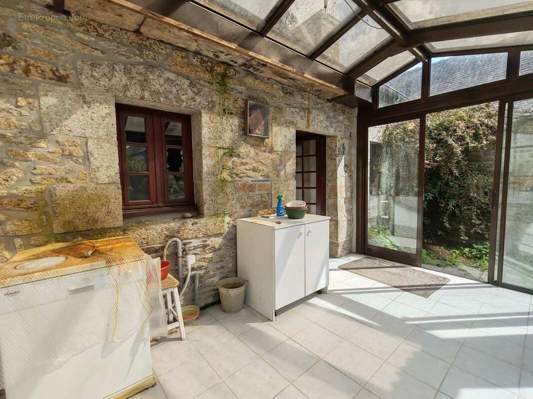 Maison à BRENNILIS