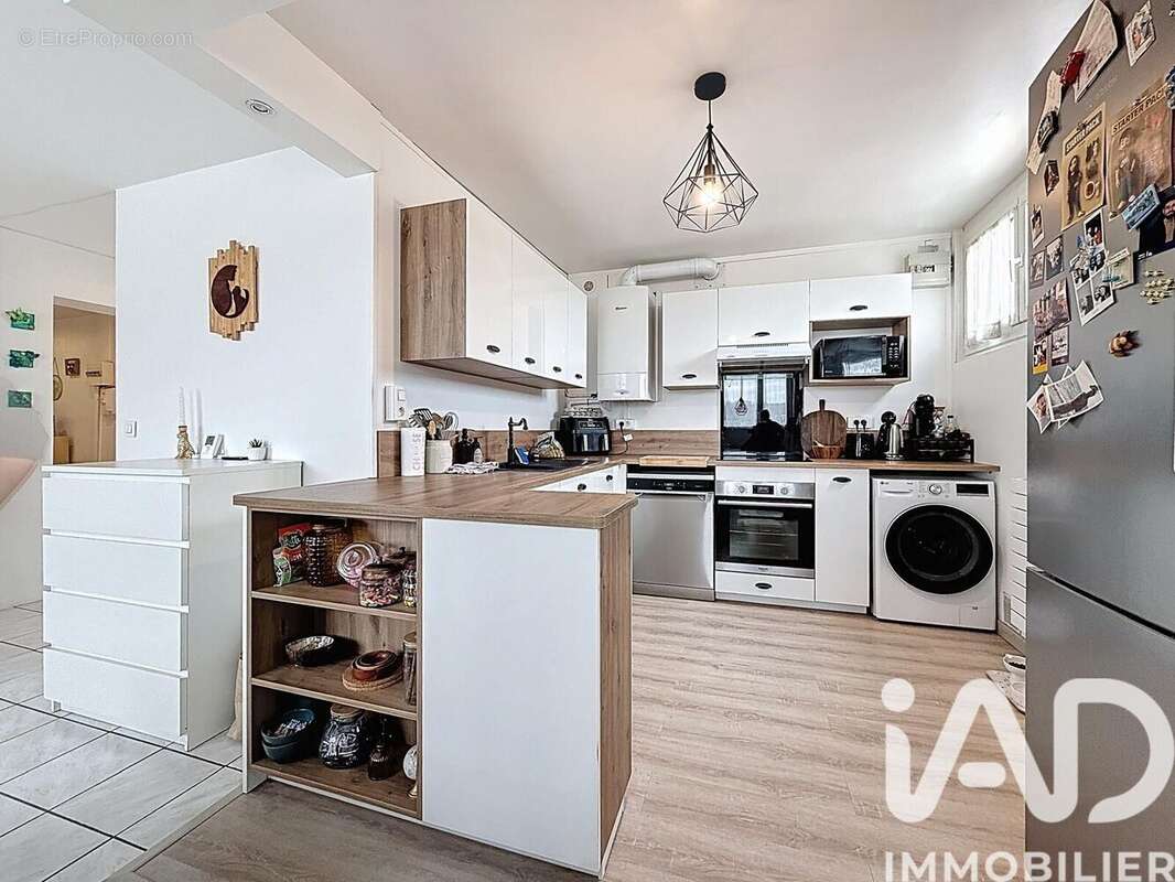 Photo 6 - Appartement à LIVRY-GARGAN