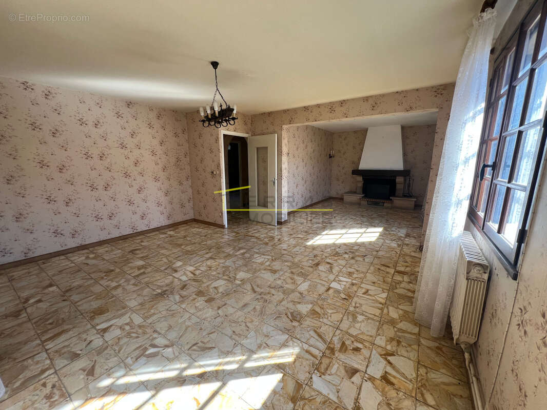 Maison à VISAN