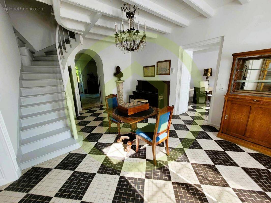 Maison à SAINT-DIZANT-DU-GUA