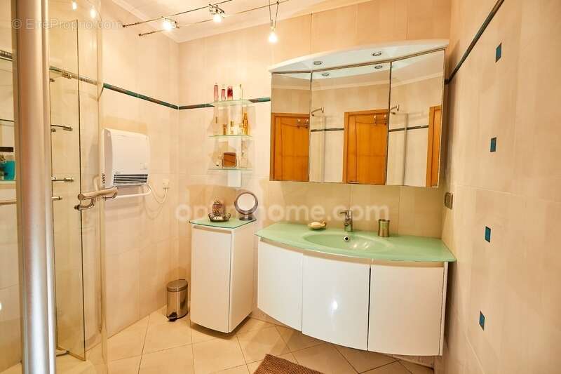 Superbe Villa Dominant l'Étang de Thau à vendre à Bouzigues - photo 30