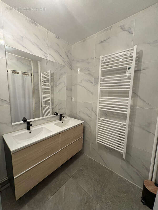 Appartement à LAVAL