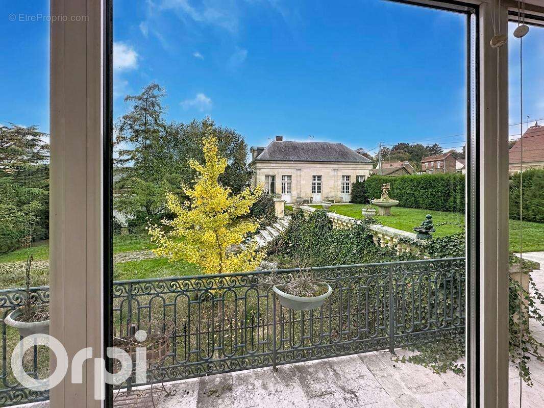 Maison à RESSONS-SUR-MATZ