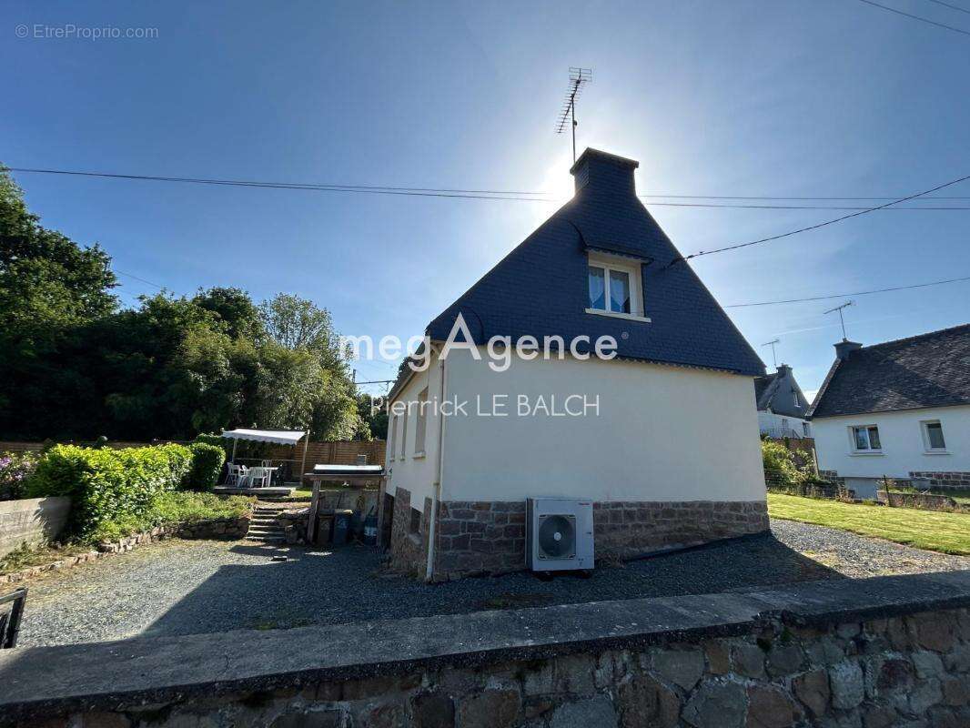 Maison à PLOUARET