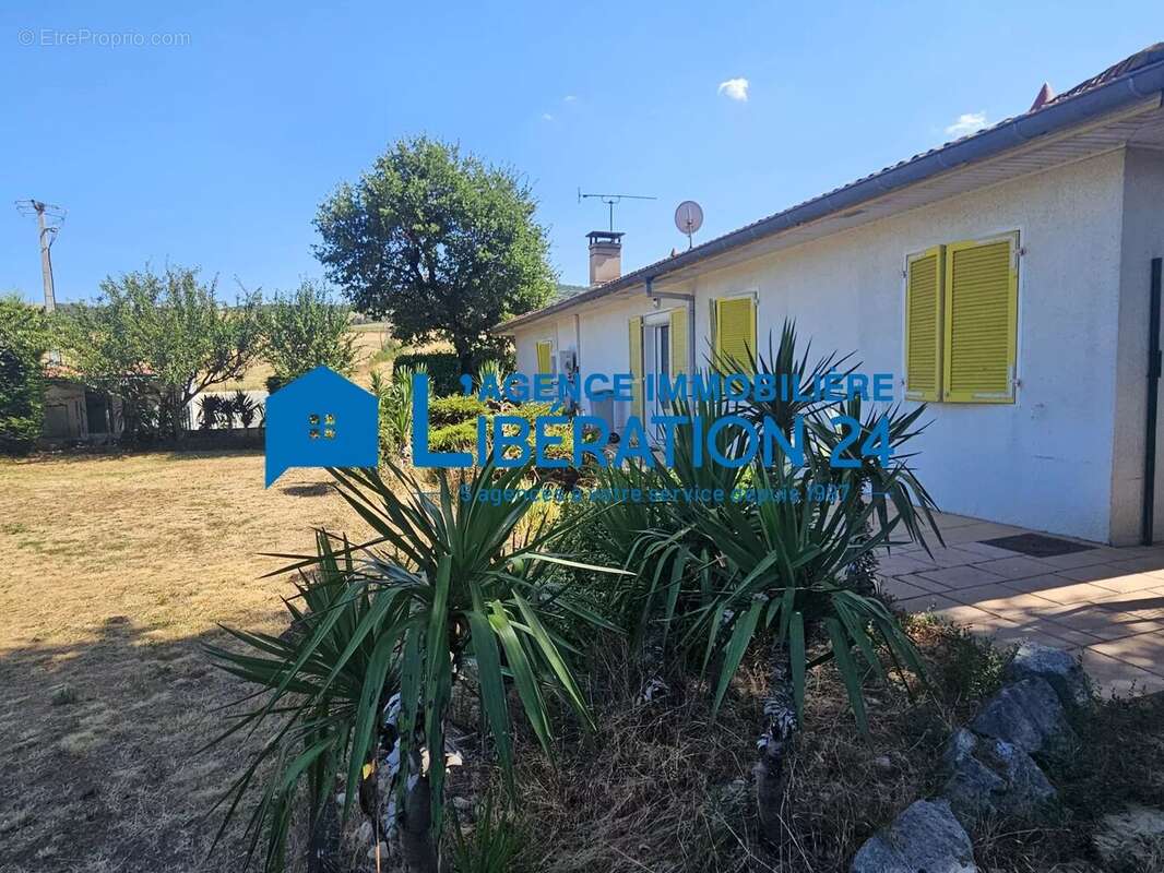 Villa plain pied 193m² avec terrain plat 1457m² - photo 2