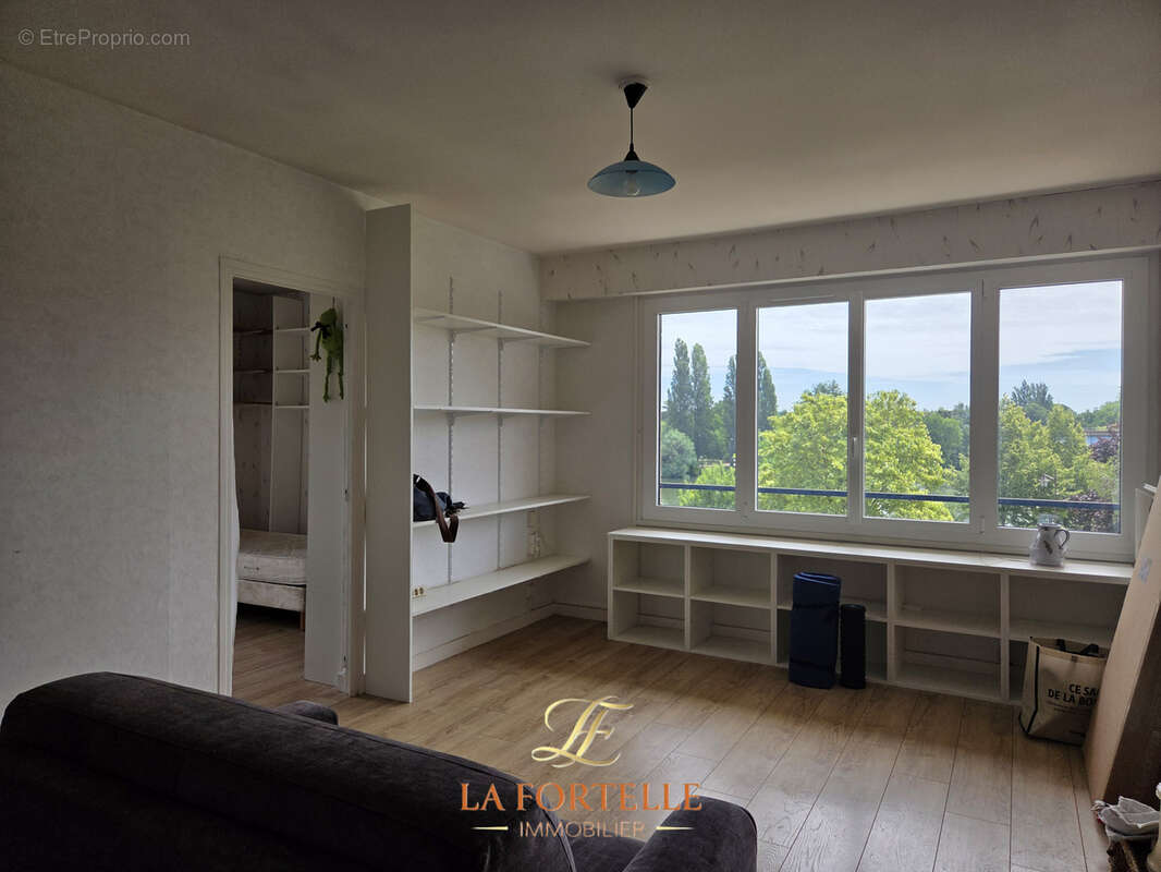 Appartement à MANTES-LA-JOLIE