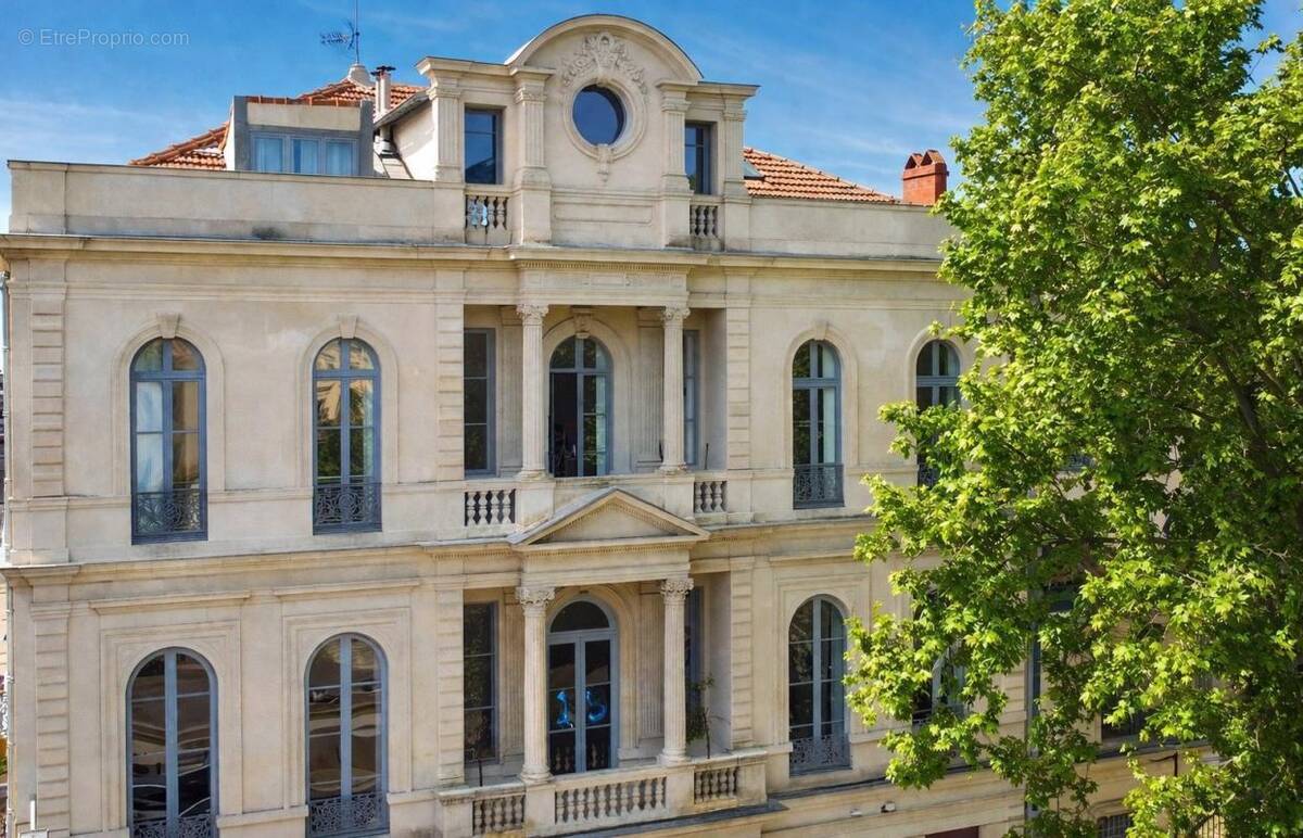 Appartement à NIMES