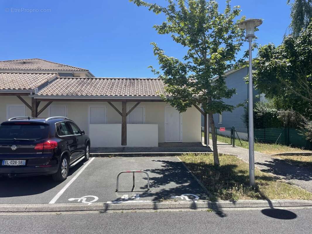 Appartement dans une résidence avec piscine - photo 19