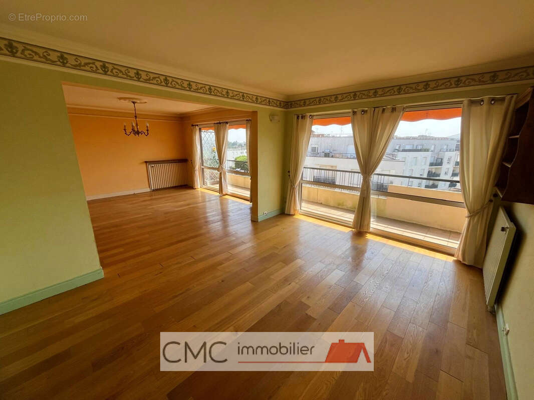 Appartement 82 m² à Chartres  - photo 3