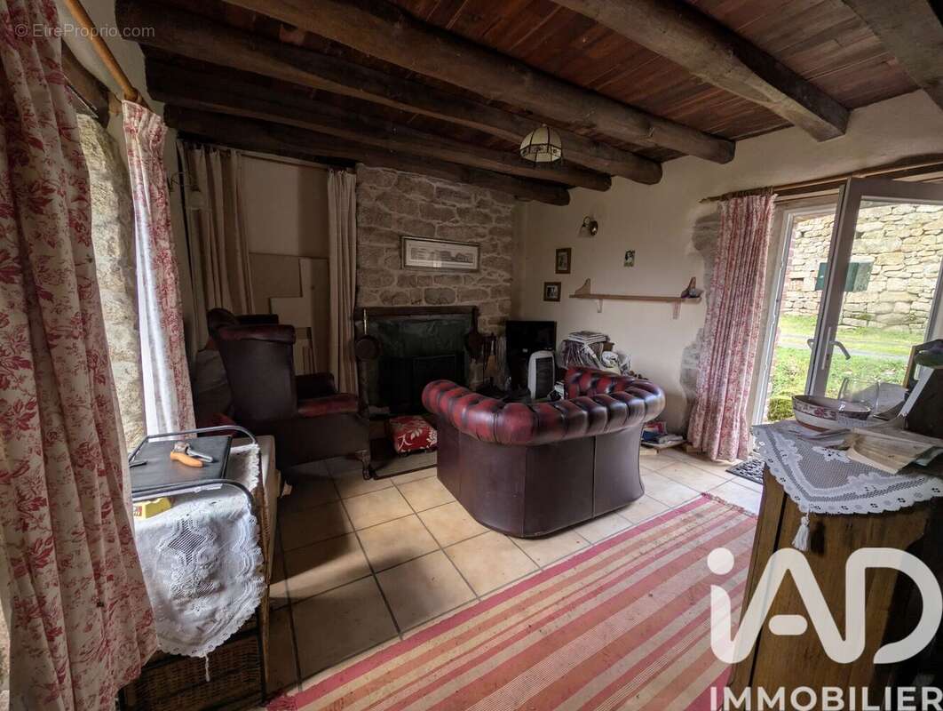 Photo 7 - Maison à CHATELUS-LE-MARCHEIX