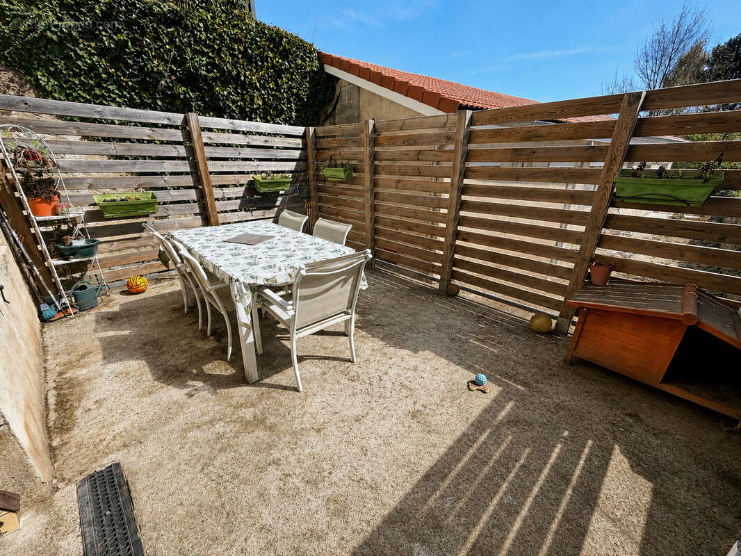 Appartement à SAINTE-SIGOLENE
