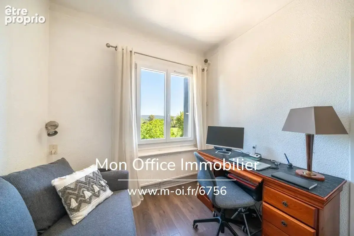 Référence : 6756-PAN. - Maison 6 pièces de 143 m² à Éguilles - photo 16