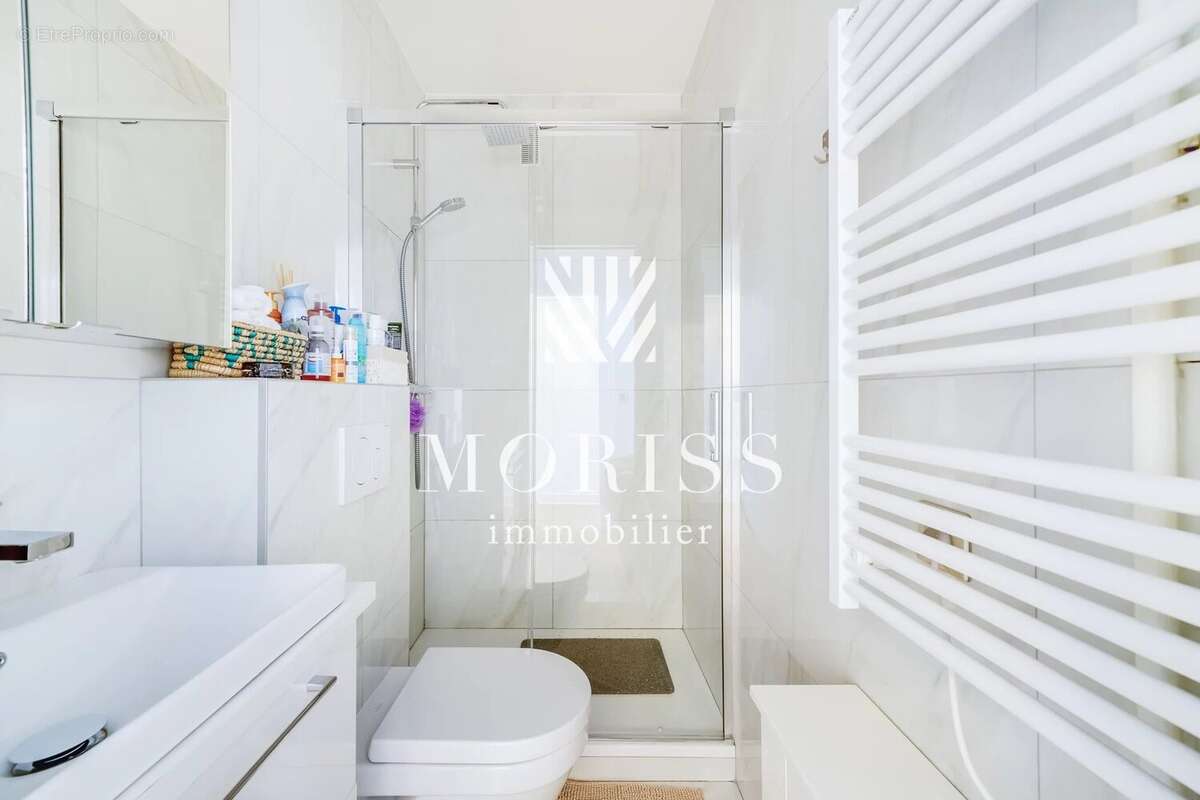 Courbevoie – Appartement 4 pièces + 12 m² de balcon – Métro La Défense - photo 14