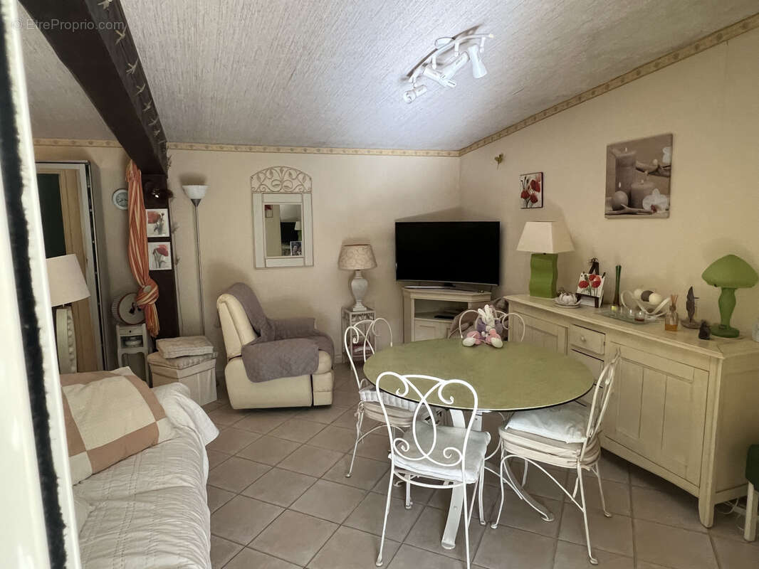 Maison à CASTELSARRASIN