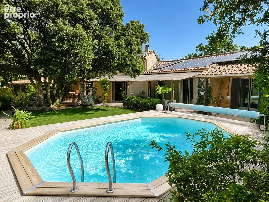 Coup de coeur en Provence à Régusse : villa de plain-pied avec dépendance sur 4000m2 de terrain, piscine chauffée et autonomie é - photo 2