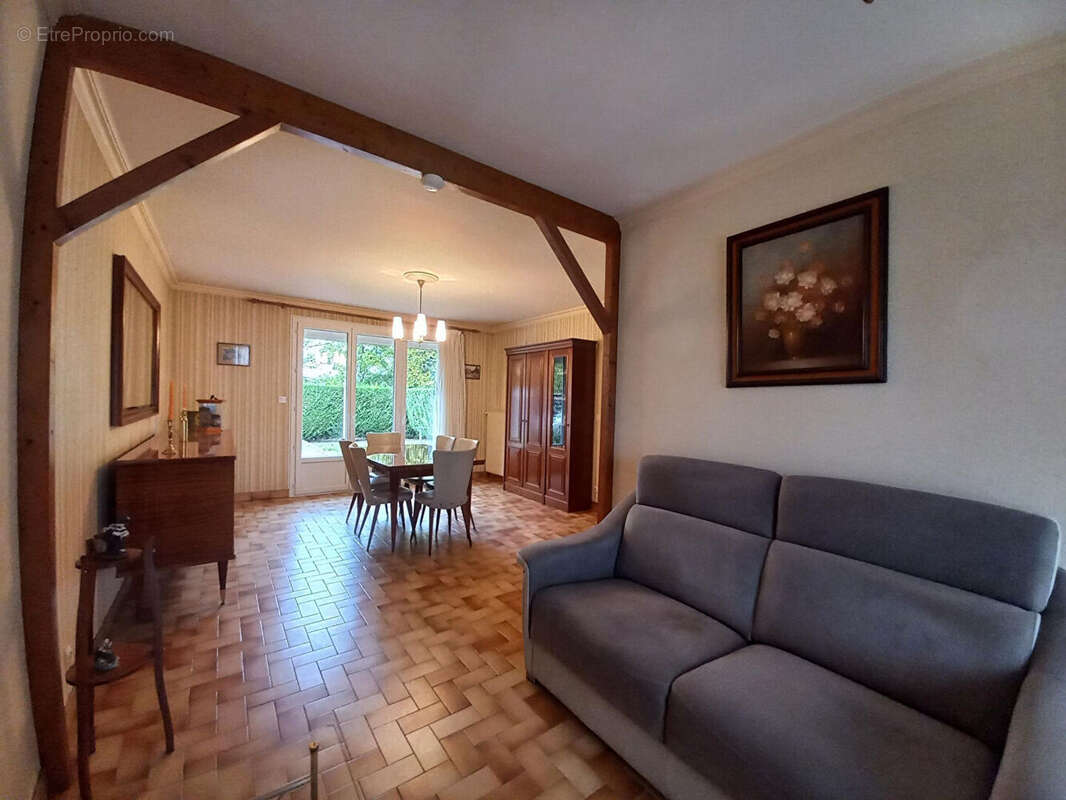 Maison à LA FERTE-BERNARD