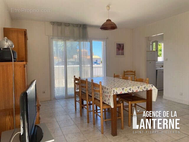 Maison à LA BREE-LES-BAINS