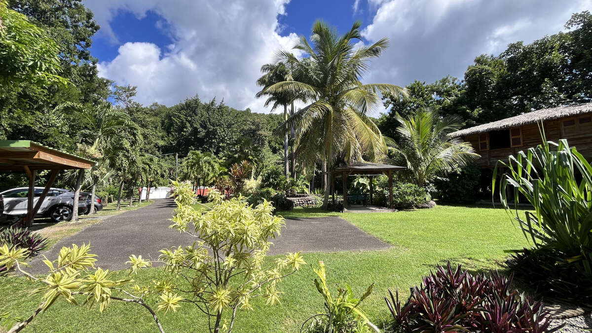 Maison à POINTE-NOIRE