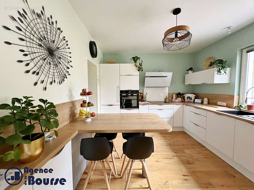 Maison à MONTIVILLIERS