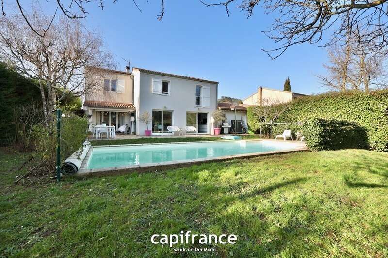 Maison à TASSIN-LA-DEMI-LUNE