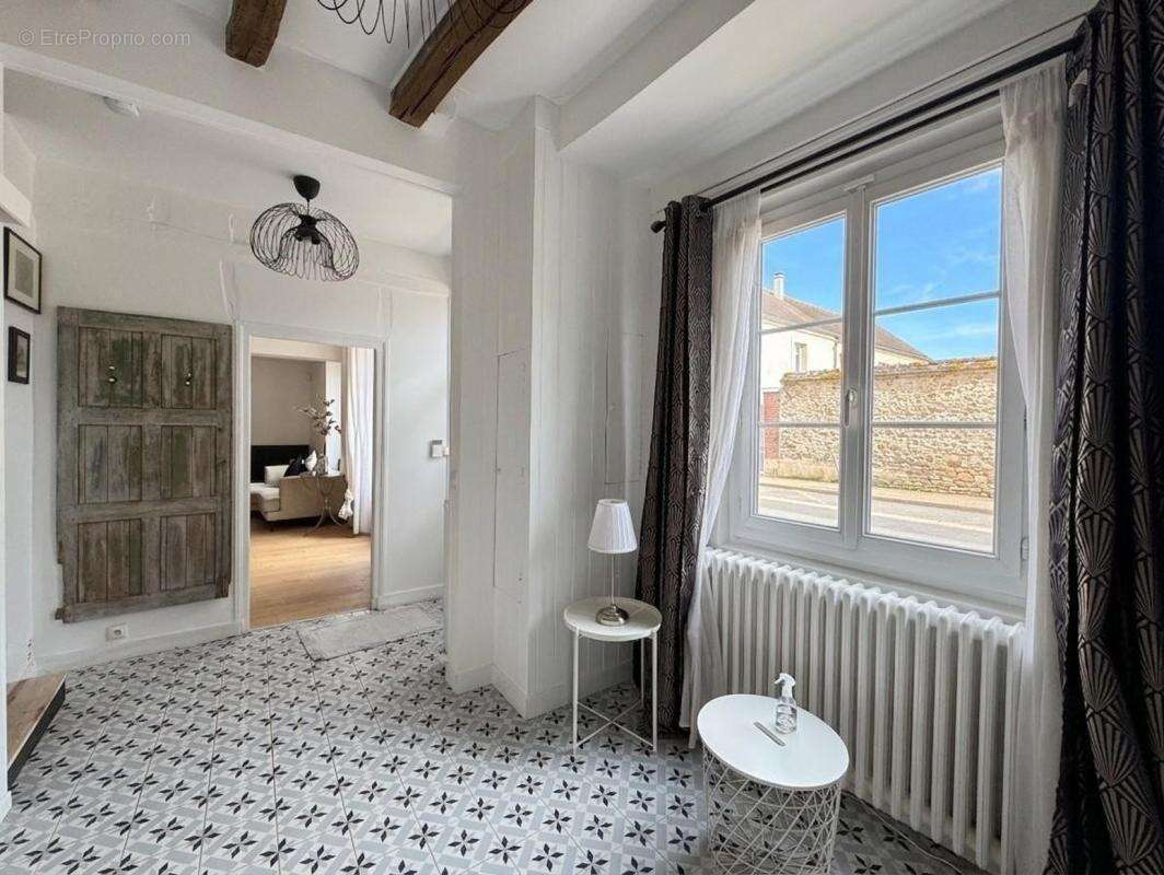 Maison à MACHAULT