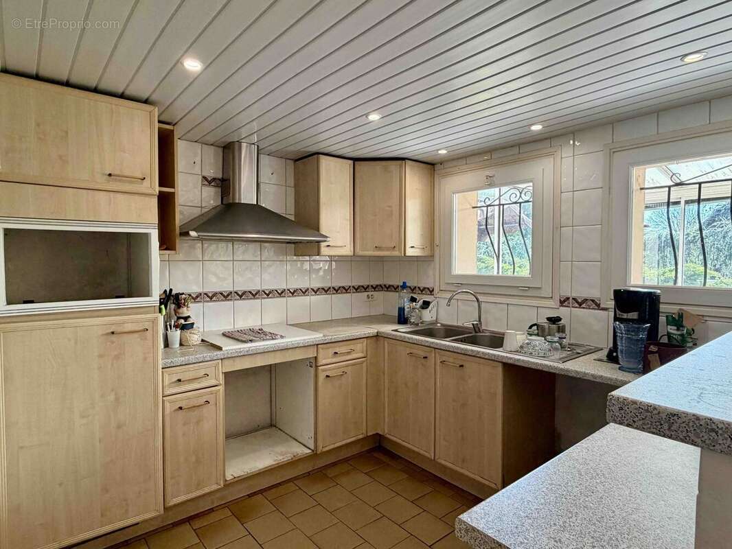 Maison à VILLENEUVE-DE-MARSAN