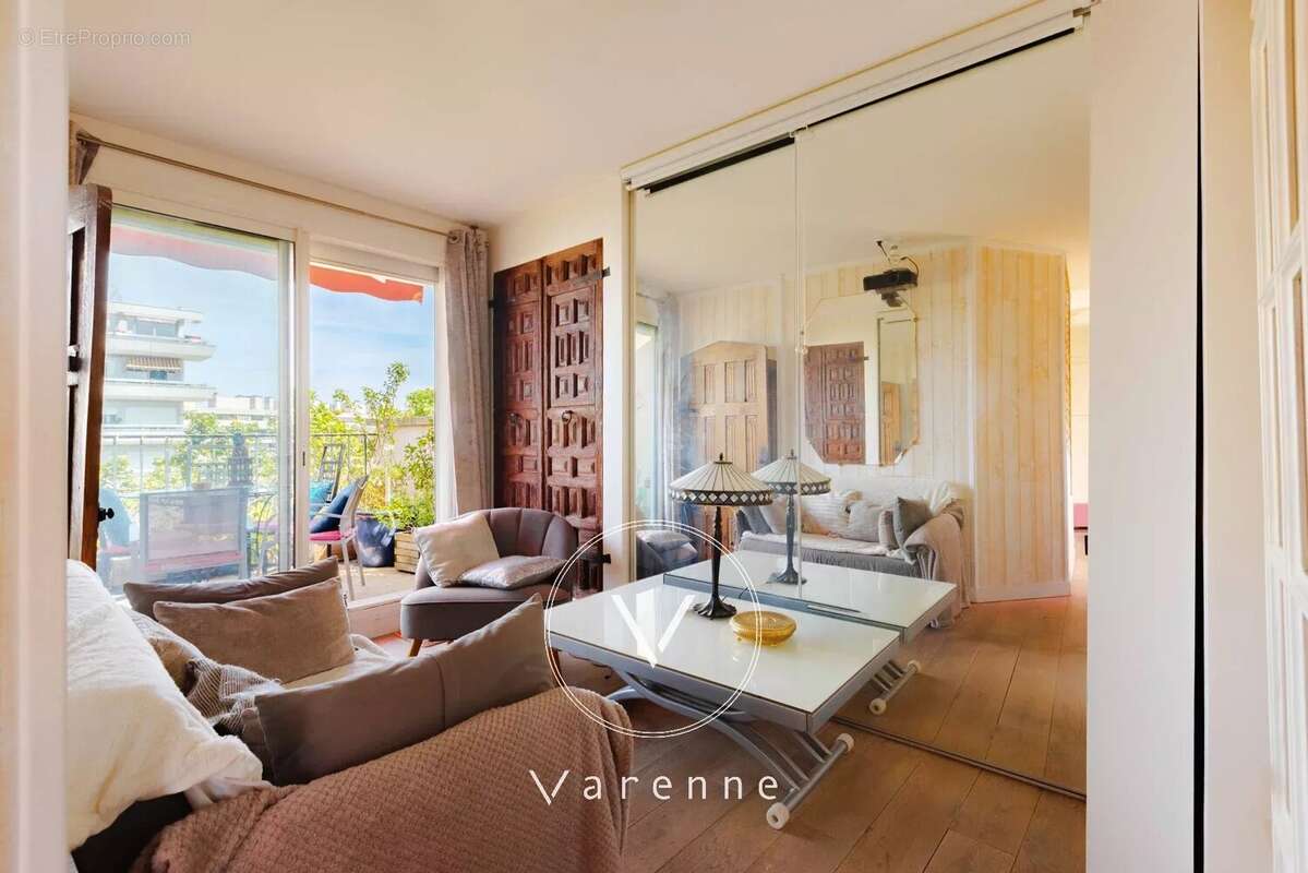 Appartement à PARIS-5E